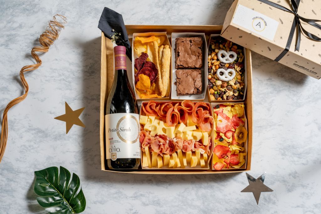WINE AND CHEESE BOX GRANDE 1,100.00 AMATI BOX